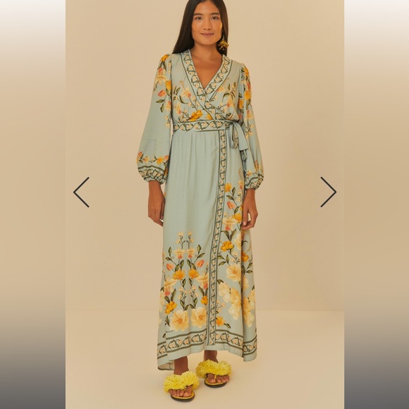 Dresses & Skirts - Beautiful Farm Rio Dress size M